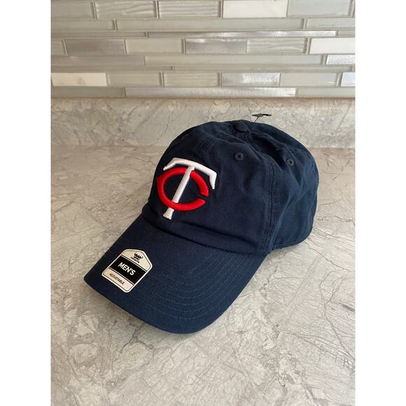 NWT Minnesota Twins Fan Favorite Adjustable Baseball Hat - Picture 1 of 7
